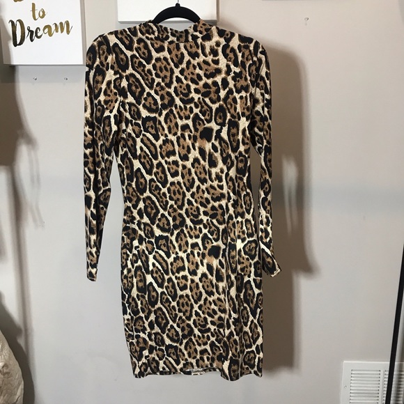 Mini leopard bodycon dress - Picture 2 of 2